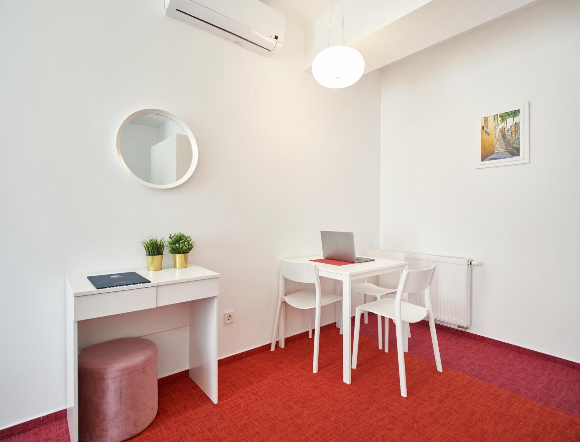 Skylux Apartments By Irundo ซาเกร็บ ภายนอก รูปภาพ